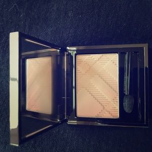 BURBERRY LIGHT GLOW BLUSH
